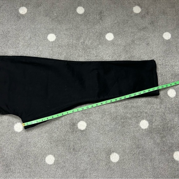 NWT Levi’s Women’s 311 Shaping Skinny Jean - Picture 10 of 16